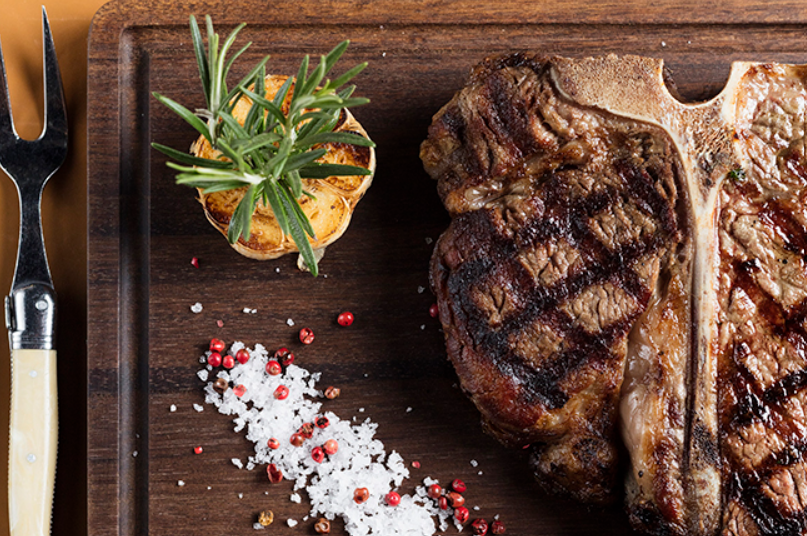Serving the Perfect Steak