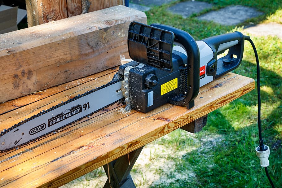 The 5 Best Electric Chainsaws Backyard Pursuits